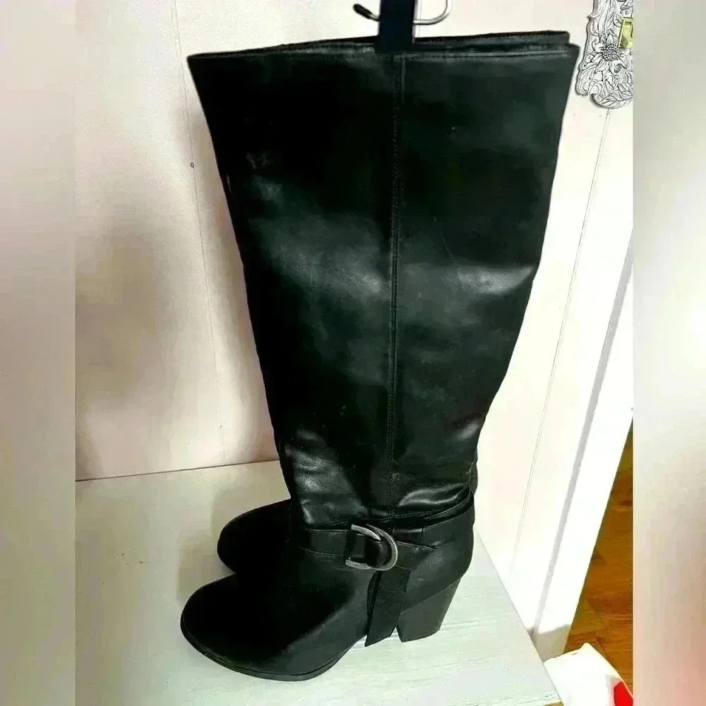 Sugar Black Leatherette Women's Buckled High Heel Boots Sz 8.5